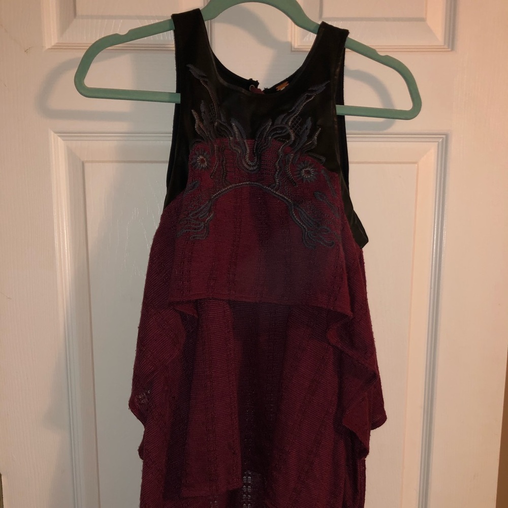 Free people top size x-small runs big!